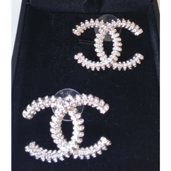 Silver CHANEL Crystal XL Stud Earrings 24A (CHXX024) - Picture 3 of 10